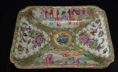 CHINESE ANTIQUE EXPORT PORCELAIN ROSE MEDALLION DISH - from SUEZYT