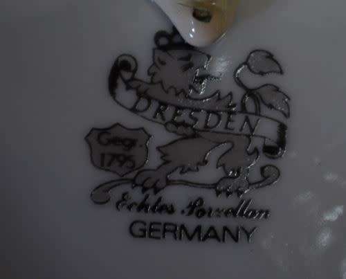 DRESDEN VINTAGE PIERCED PLATE #6 - from SUEZYT