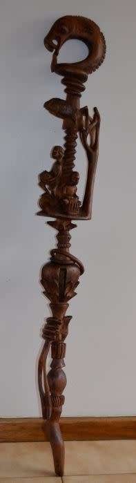 reserved of Titus NYAMI NYAMI CARVED WALKING STICK - ZIMBABWE - from SUEZYT