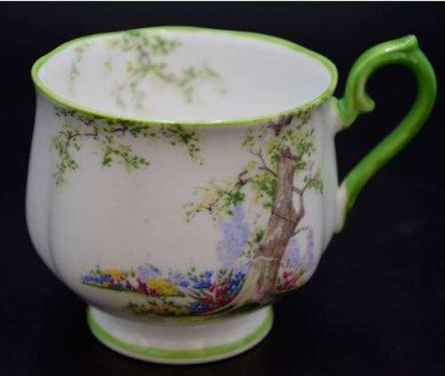 ROYAL ALBERT "GREENWOOD TREE" CUP - from SUEZYT