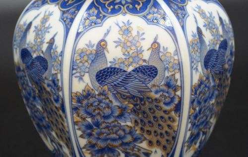 reserved for Robert BLUE AND WHITE GINGER JAR WITH PEACOCKS - from SUEZYT