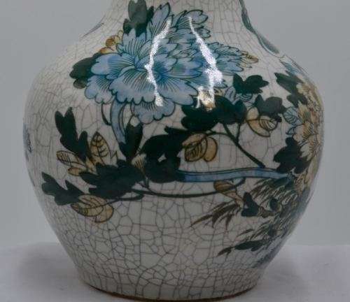 STUNNING LARGE ORIENTAL CRACKLE GLAZE VASE - from SUEZYT