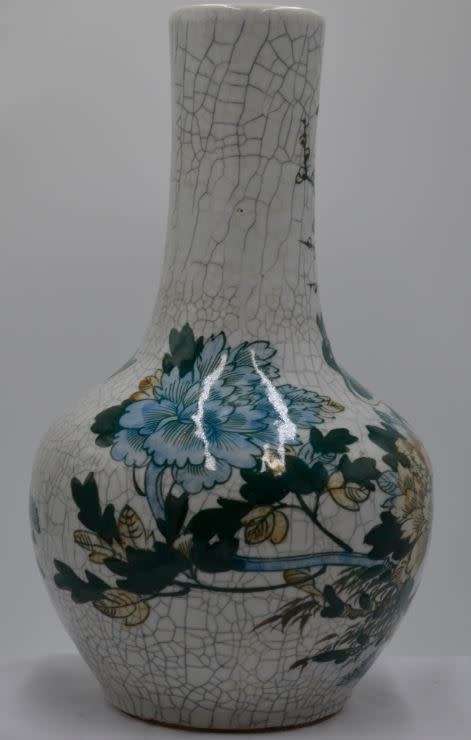 STUNNING LARGE ORIENTAL CRACKLE GLAZE VASE - from SUEZYT