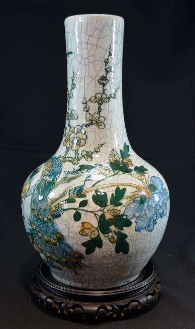 STUNNING LARGE ORIENTAL CRACKLE GLAZE VASE - from SUEZYT