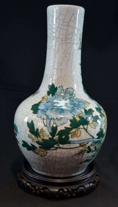 STUNNING LARGE ORIENTAL CRACKLE GLAZE VASE - from SUEZYT