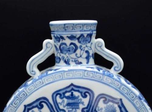 MING STYLE BLUE AND WHITE MOONFLASK - from SUEZYT