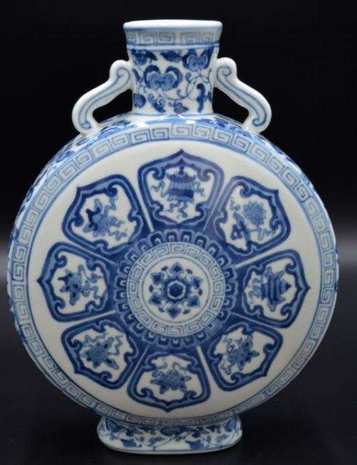 MING STYLE BLUE AND WHITE MOONFLASK - from SUEZYT