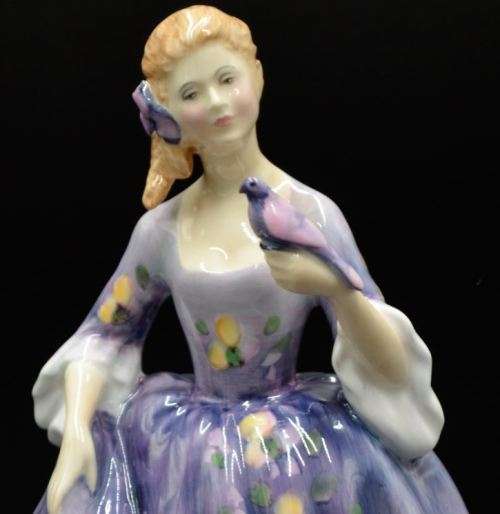 ROYAL DOULTON HN2839  NICOLA FIGURINE - from SUEZYT