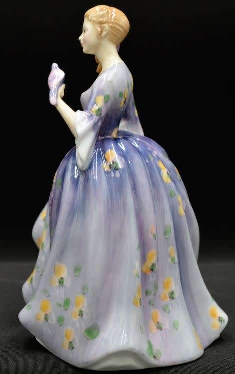 ROYAL DOULTON HN2839  NICOLA FIGURINE - from SUEZYT