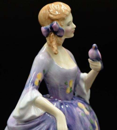 ROYAL DOULTON HN2839  NICOLA FIGURINE - from SUEZYT