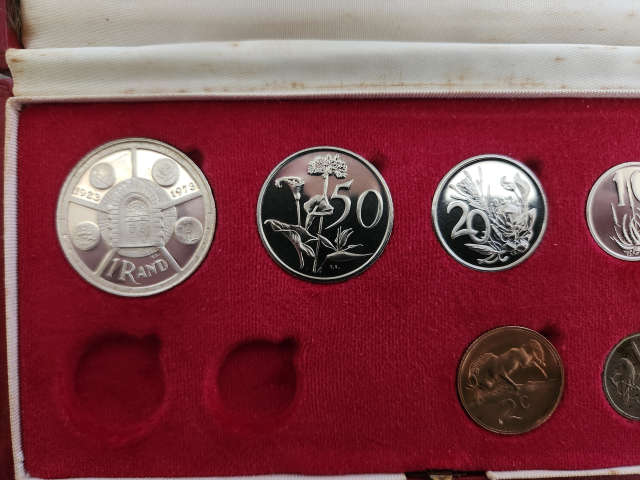 1974 PROOF Set (Short) Really Good !!