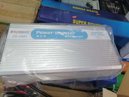 1500w pure sine wave inverter with charger Sun magic