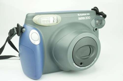 FujiFilm Instax 200 Instant Film Camera **Great Condition**