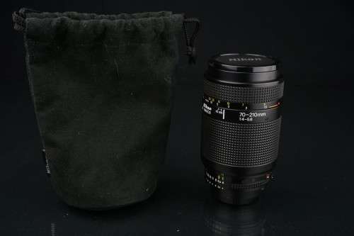 Nikon Nikkor AF 70-210mm F4-5.6 lens **Mint Condition**
