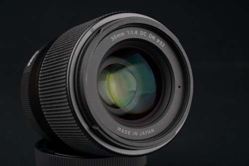 Sigma 30mm f/1.4 DC DN Contemporary Lens for Sony E Mount **Mint Condition**