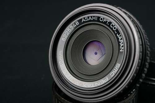**Pancake Lens** Asahi SMC Pentax 40mm F2.8 Lens pentax PK mount **Excellent Condition**
