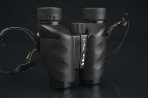 Nikon Travelite V 9x25 Binoculars **Great Condition**