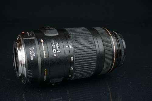 Canon EF 75-300mm f/4-5.6 IS USM Lens **Excellent Condition**
