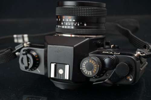 Contax RTS 35mm SLR with Carl Zeiss Planar 50mm F1.7 T* Lens  **Fantastic Condition**