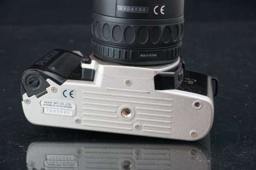 Pentax MZ50 35mm SLR with Pentax AF 35-80mm lens **Great Condition**