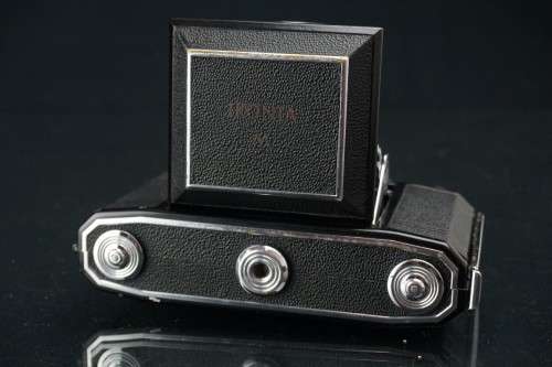 Zeiss-Ikon Ikonta M 524/16 Rangefinder 120 Film Camera  Zeiss Opton Tessar lens **Great Condition*