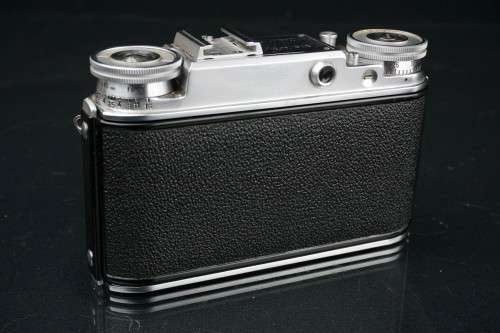 **Superb** Voigtlander Prominent 35mm Rangefinder Camera with Ultron 50mm f2 + Dynaron 100mm lenses*