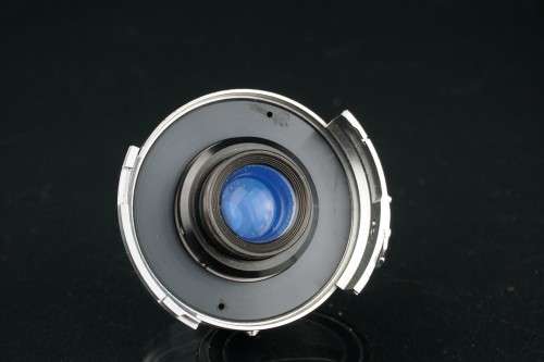 **Superb** Voigtlander Prominent 35mm Rangefinder Camera with Ultron 50mm f2 + Dynaron 100mm lenses*