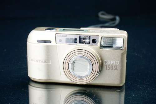 Pentax Espio 150 SL 35mm Point & Shoot Film Camera 38-150mm Lens **Good Condition**