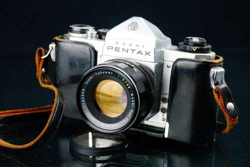Pentax SV 35mm SLR with Asahi 55mm F2 lens  **Excellent Condition + Leather Half Case**