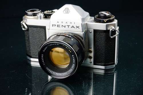 Pentax SV 35mm SLR with Asahi 55mm F2 lens  **Excellent Condition + Leather Half Case**
