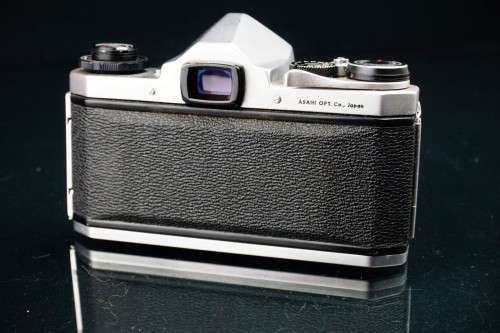 Pentax SV 35mm SLR with Asahi 55mm F2 lens  **Excellent Condition + Leather Half Case**