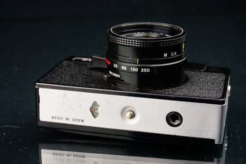 **LOMO** Vilia-Avto 35mm Film camera with Triplet lens 69-3 4/40 BELOMO USSR **Excellent Condition**