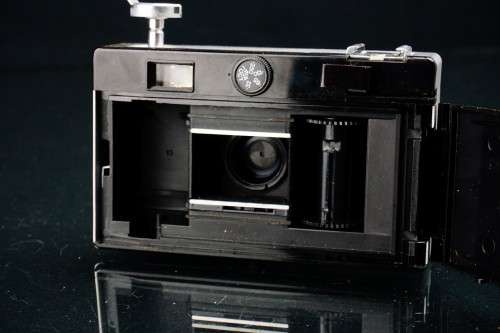 **LOMO** Vilia-Avto 35mm Film camera with Triplet lens 69-3 4/40 BELOMO USSR **Excellent Condition**