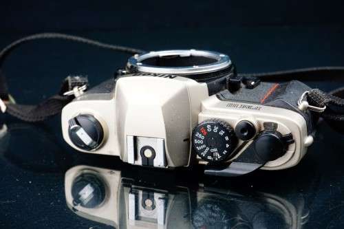 Nikon FM10 35mm SLR Camera Body **Good Condition**