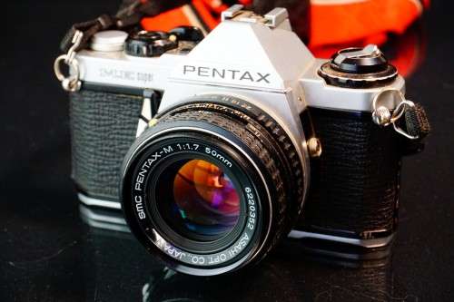 Pentax ME Super 35mm SLR with SMC Pentax 50mm F1.7 Lens   **Excellent Condition**