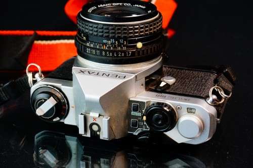 Pentax ME Super 35mm SLR with SMC Pentax 50mm F1.7 Lens   **Excellent Condition**