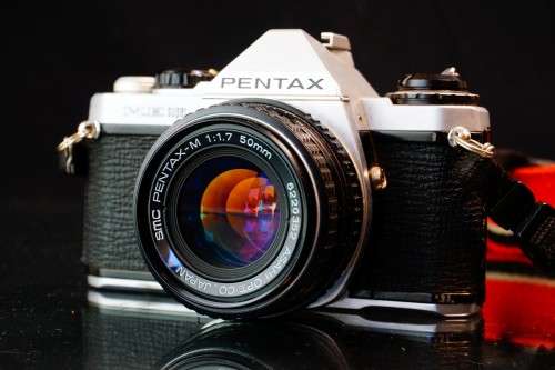 Pentax ME Super 35mm SLR with SMC Pentax 50mm F1.7 Lens   **Excellent Condition**