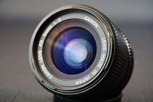 **Fast Wide** Canon nFD 24mm F2 Lens in Canon FD Mount  **Excellent Condition**