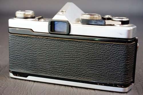 Olympus OM1 35mm SLR Camera with Olympus Zuiko 50mm F1.8 Lens  **Excellent Condition**