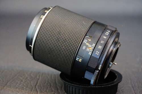 Asahi Super Multi Coated Macro Takumar 100mm F4 Lens in M42 Screw Mount  **Excellent Conditon**