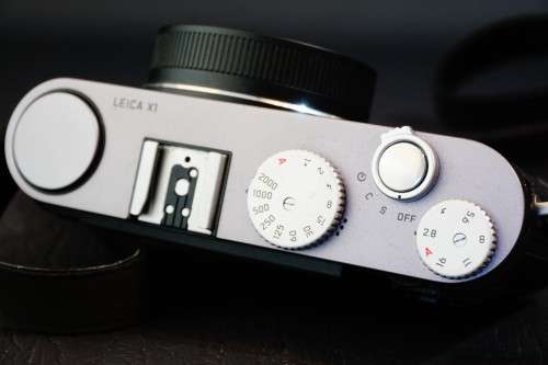 Leica X1 APS-C Compact Digital Camera with Elmarit 24mm F2.8 Lens  **Excellent Condition**