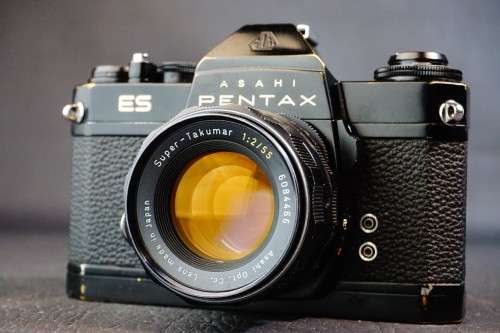 Asahi Pentax ES 35mm SLR Film Camera with Asahi Super Takumar 55mm F2 Lens