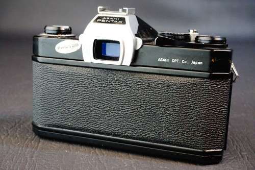 **Rare Black** Asahi Pentax SP 35mm SLR Film Camera + Asahi Super Takumar 55mm F2 Lens **Excellent**