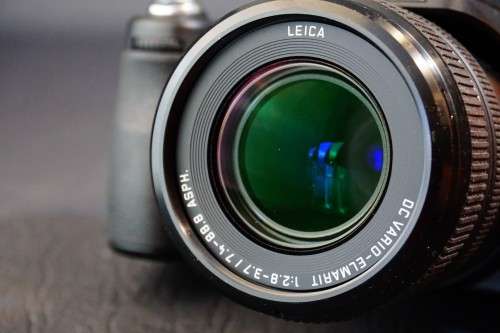 Leica V-LUX 1 10.1MP Digital Camera with DC Vario-Elmarit F2.8-3.7 Lens  **Excellent Condition**