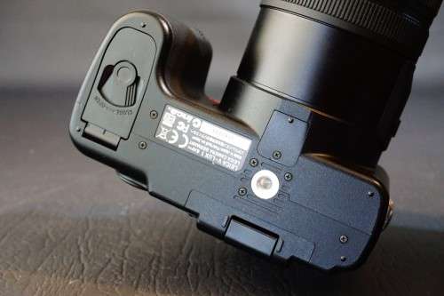 Leica V-LUX 1 10.1MP Digital Camera with DC Vario-Elmarit F2.8-3.7 Lens  **Excellent Condition**