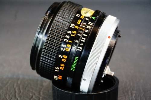 Canon FD S.C. 28mm F2.8 Lens in Canon FD Mount  **Excellent Condition**