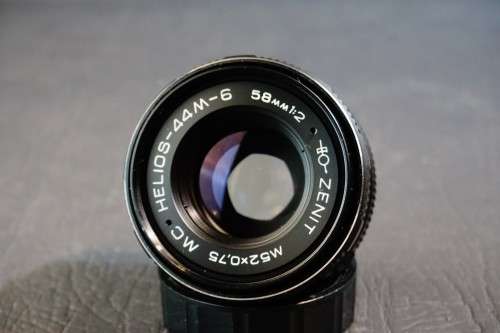 **Biotar Copy** Russian Zenit MC Helios 44m-6 58mm F2 Lens in M42 Mount  **Excellent Condition**