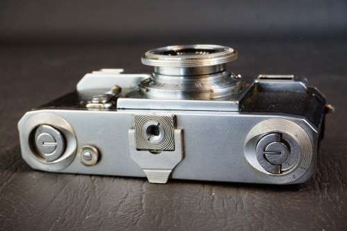 Contax II 35mm Rangefinder Camera with Tessar 50mm F2.8 Lens  **Spares/Repair or Display**