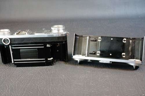 Contax II 35mm Rangefinder Camera with Tessar 50mm F2.8 Lens  **Spares/Repair or Display**