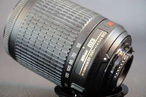 Nikon Nikkor 55-200mm F4.5-5.6G AF-S ED VR DX Lens  **Excellent Condition**